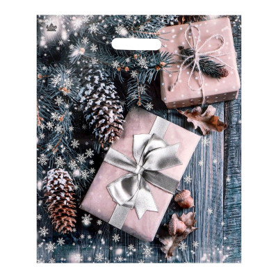 Новогодний пакет с принтом в виде подарков и вырубной ручкой (45х38 см)